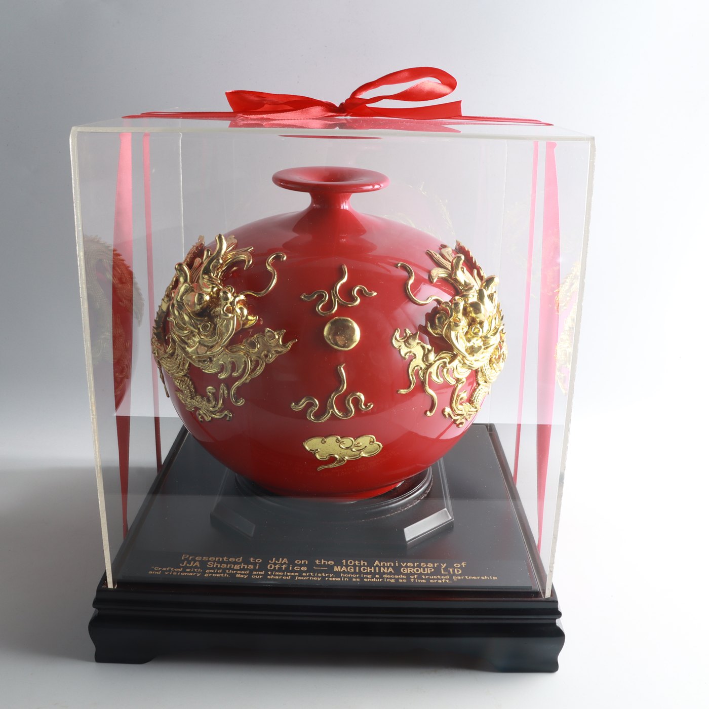 Gift presentation case, front view